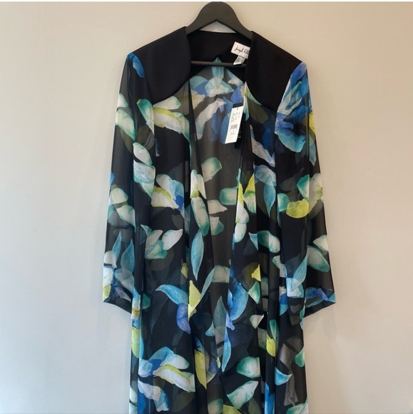 Floral Kimono NWT - Picture 3 of 4